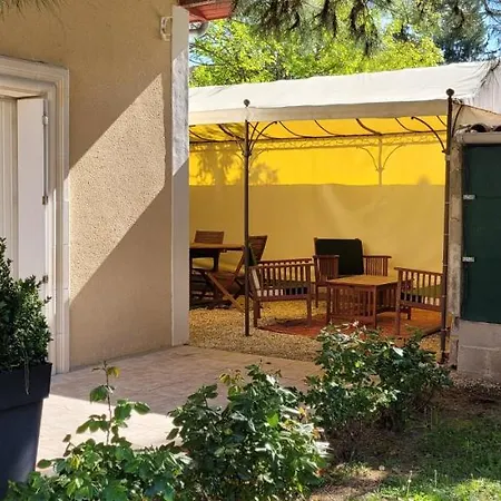 Toutapie Bergerac Exterior photo